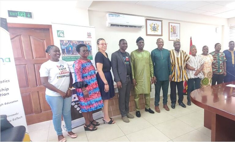 Coderina Edutech Donates Robotic Kits to Ministry of Eductation